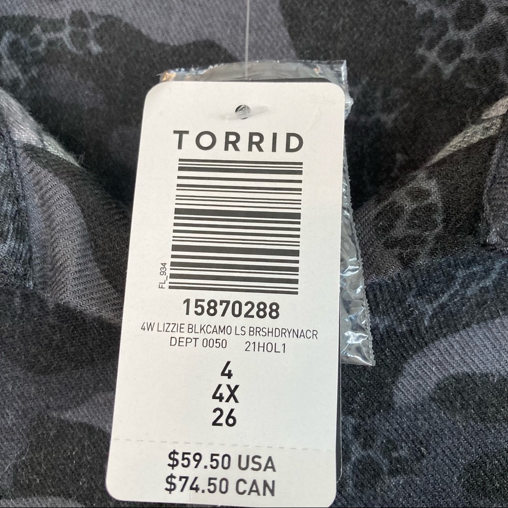 Torrid NWT Pocket Tunic Button Down Soft Brushed Black and Grey Camo Shirt - Picture 12 of 15
